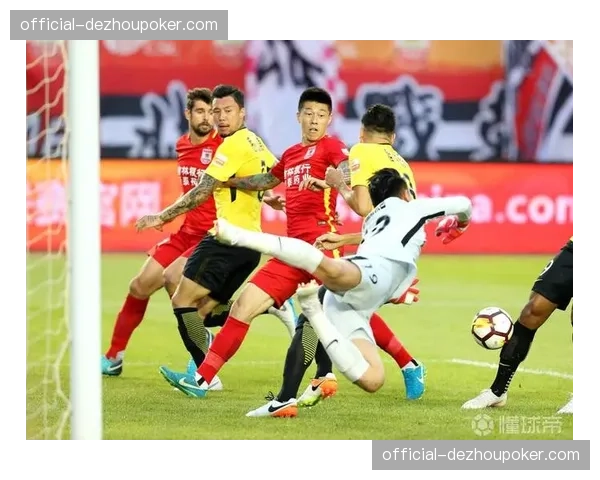 狼队防线遭遇双重打击 莫斯克拉累计十黄停赛两场关键战